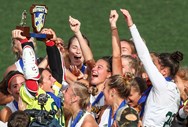 Overwhelming opening drives Emmaus field hockey’s district title streak to 35