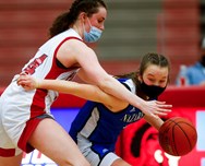 Nazareth girls basketball holds Parkland to 1 point in 1st quarter, remains perfect