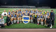 Emmaus field hockey scores 6 unanswered to win 36th District 11 title in a row (PHOTOS)