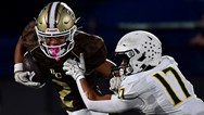 Bethlehem Catholic football honors 1974 squad with unblemished scoreboard against Central