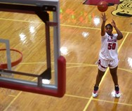 Easton girls basketball outscores Becahi 19-2 in 3rd quarter of convincing win