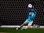 Sipling saves 3 PKs in a row to lead Parkland boys soccer to District 11 4A championship