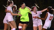 Northampton girls soccer scores 34 seconds in, holds on for 1st district title in program history