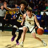 Boyle’s 3 helps Notre Dame boys basketball down defending state champion West Catholic
