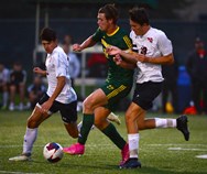 There’s a new No. 1 in our boys soccer top 10 as we head into the league playoffs