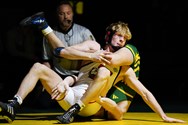 Long layoff is no problem for Easton wrestling in win over Emmaus