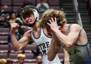 Kelton knocks off two-time state medalist as Notre Dame wrestling rolls to PIAA 2A quarters