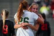Emmaus girls soccer beats Easton in district semifinals for 2nd straight season