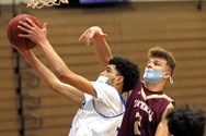 Nazareth boys basketball routs Whitehall, is ready to show its best in D-11 quarters