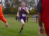 Lehigh Valley sweeps individual crowns at D-11 boys cross country